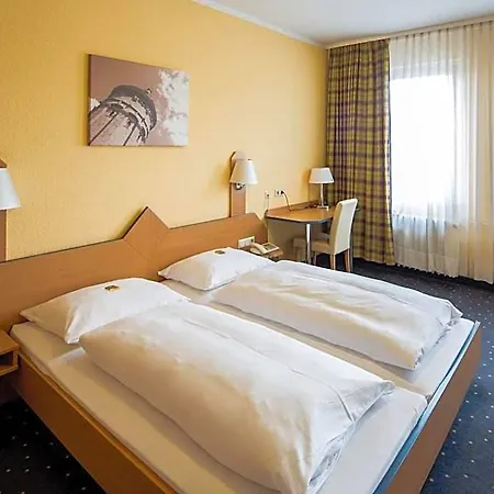 Central Hotel 3* מאנהיים