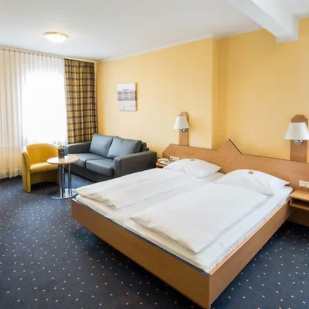 מלון Central Hotel
