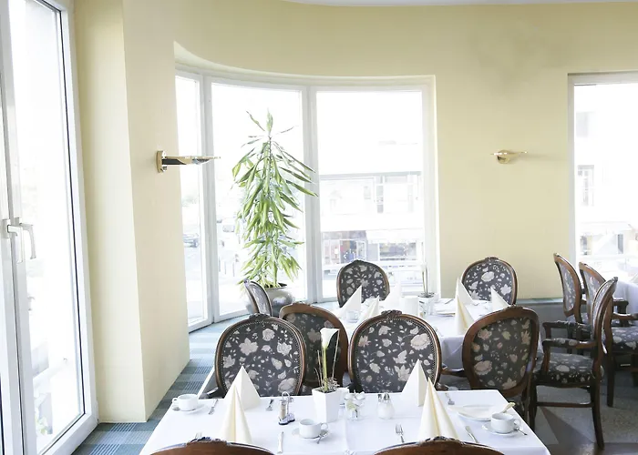 Central Hotel مانهايم