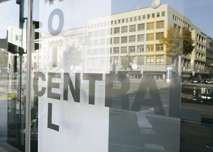 Central Hotel 3* مانهايم