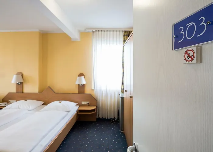 Central Hotel فندق مانهايم